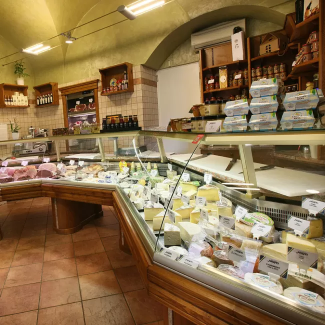 Antica Salumeria Ariano, il negozio